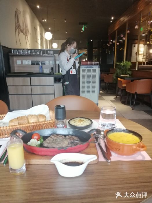 西堤厚牛排(国瑞店)大堂图片