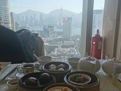 牛柏葉-利宝阁(The ONE)