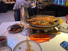 -鸣记脆皮烤鱼·海鲜烤鱼(三八广场店)