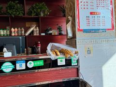 -邱芳粉店(迎宾大道旗舰店)