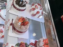 -花花卷卷·鲜食蛋糕(静安久光百货店)