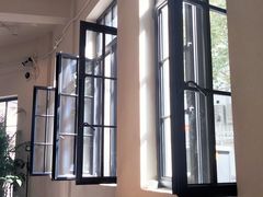 -Fridi Patisserie Cafe