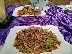 -陕西华浮宫酒店(未央湖公园店)