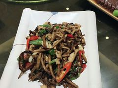 -臻品汇-镇江菜-河豚(大润发店)