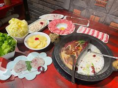 -袁老四重庆老火锅(桐梓坡店)