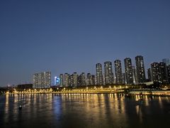 -南京眼步行桥