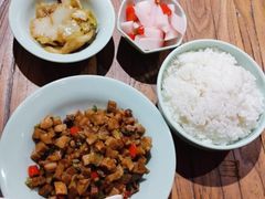 -茶花妹子云南餐厅(传媒大学店)