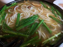 云南野生菌米线-南蛮子(进贤路店)