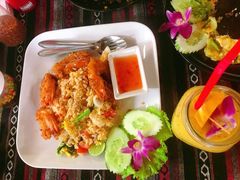 -Tikky Cafe