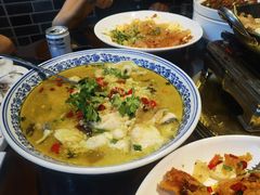 -乡下姥渔馆(齐落山路店)