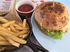-必胜客(上海新南方商城PH店)