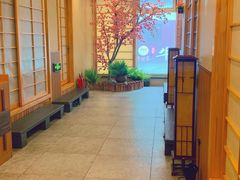 -青瓦餐厅·生鱼片·韩园烤肉(西塔店)