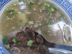 -崇德楼水盆牛羊肉泡馍馆(文艺路店)