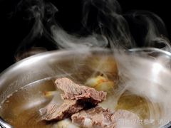 和牛鼎汤-红鼎豆捞·非遗鲍皇汤火锅(宝丰路店)