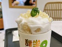 龙眼椰汁冰-丹礼糖甜品