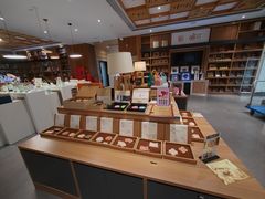 -凤凰国际书城(凤凰广场店)