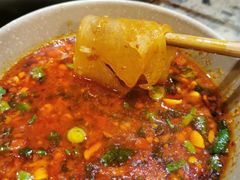 酸萝卜-肖肖酸萝卜鱼火锅(总店)