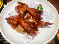 烤乳鸽-澳门星记猪骨(虹口龙之梦店)