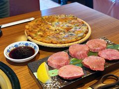 -炼火烤肉店