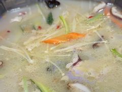 -佬土鹅肠火锅(扬中步行街店)