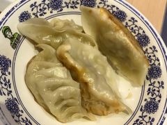 -蒙自源米线大王(东站店)