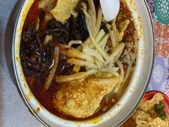 -丽丽三鲜螺蛳粉(田林路店)
