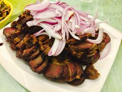 -牧场烧烤餐饮广场