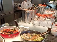 -圣丰索菲特·2 On 988 Café 自助餐厅
