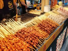 自助取餐区-八一好吃街·高品美食广场