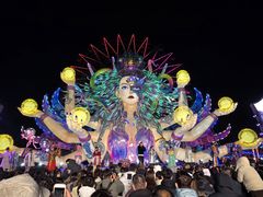-淄博花灯齐彩城