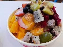 鲜果盛宴刨冰-梁子刨冰王&梁小糖(王顶堤店)