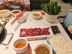 -八合里潮汕鲜牛肉火锅(上海汇智广场店)