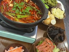 -黔有有贵州酸汤夺夺粉火锅(五味十字店)