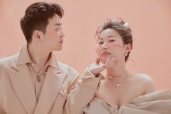 -至臻微拉婚纱摄影