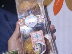 -金色麦甜糕点(面包.蛋糕.华苑店)