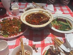 -辣小鲜·南昌大排档(船山路店)