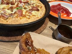 -必胜客(新中纬店)