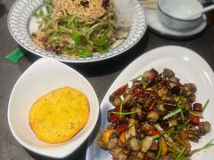 -五谷丰登农家院·地道胶东菜·海鲜烧烤(威海店)
