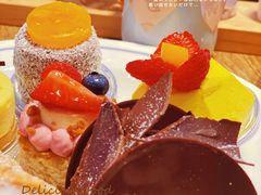 -咖啡苑自助餐厅·中国大饭店