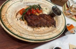 Hot Plate Sirloin M3 Steak