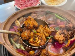 -胡须佬鸡煲四季火锅店(石厦西村直营店)