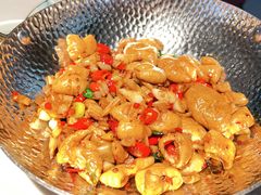 干锅肥肠-费大厨辣椒炒肉(黄兴中心广场店)