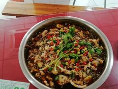 兔子-米二红烧兔(华阳店)