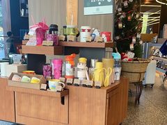 -星巴克臻选(上海虹桥新天地三店)