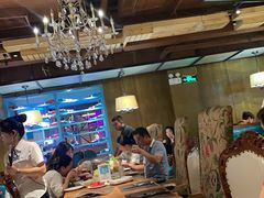 -领鲜活海鲜榴莲自助火锅(东门店)