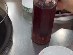 -屯老二农家铁锅炖·行业领军者(梅江店)