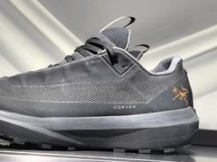 -ARC'TERYX始祖鸟(北京王府中环店)