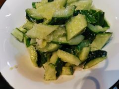 -虾弄弄海派小龙虾·牛羊蝎子火锅