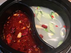 -牛小嫩串串火锅(老国贸总店)