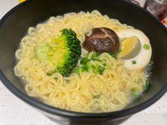 -肥仔文澳门猪骨煲(南京西路店)
